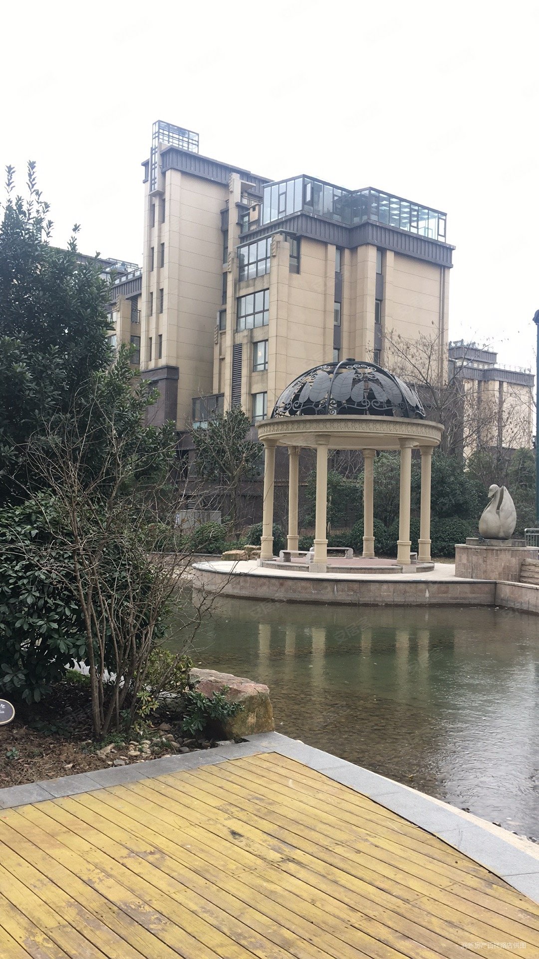 宝能睿城4室2厅2卫190万170平方米