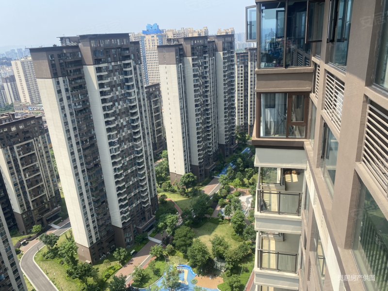 翡翠湾经典套三 全新未住 高层远景 安静不吵