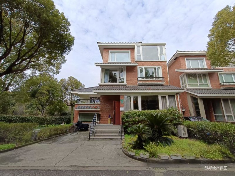 低容积 近地铁 出行方便 南向采光好 车位充足,虹桥中华园(别墅)二手