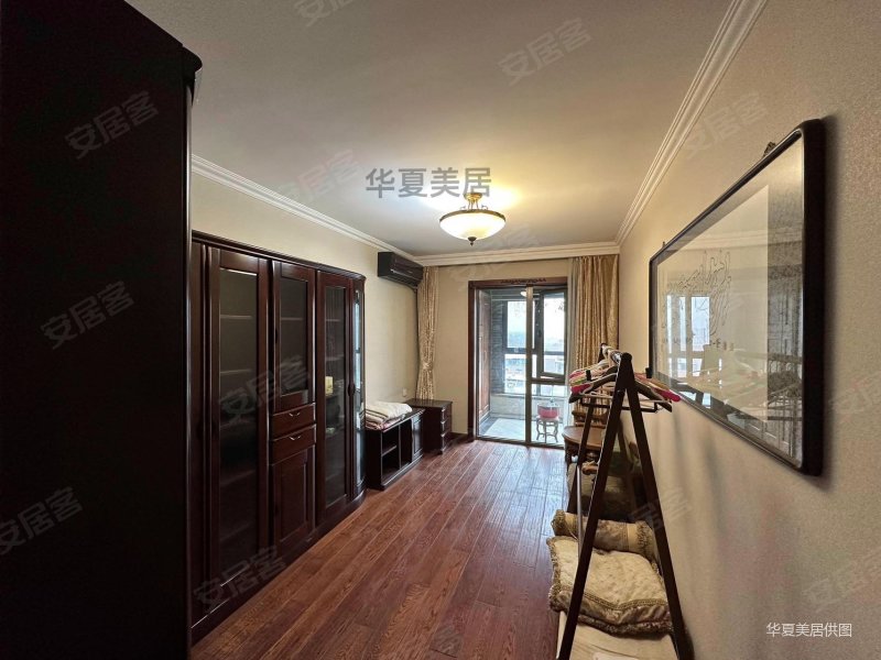 万科紫苑b区 高楼层 南北通透 边户双明卫 有通体阳台