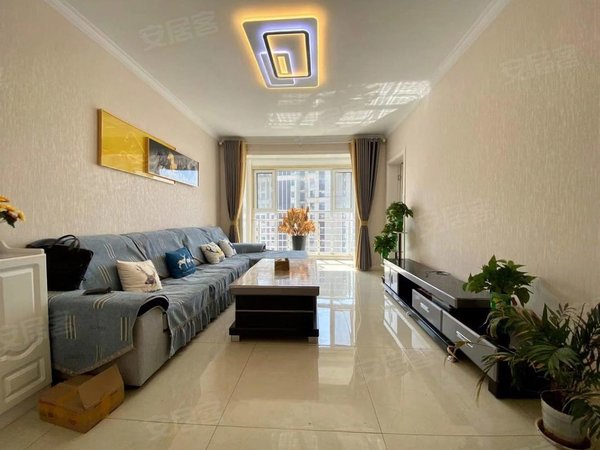 晋城城区古矿星湖湾(古阎路)书院街华谊兄弟附近 星湖湾精装三室 便宜