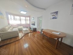 马鞍山花山幸福广场五岔路口附近，锦绣园小区3楼，两张床两个空调，干净整洁出租房源真实图片