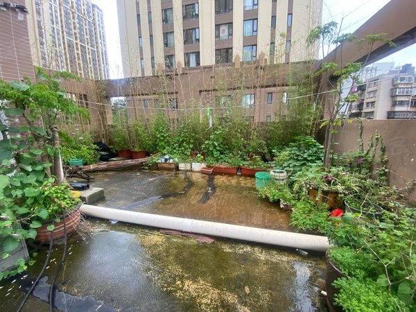 昆明五华莲花片区中海学府路8号院小菜园地铁站旁 中海学府路8号院