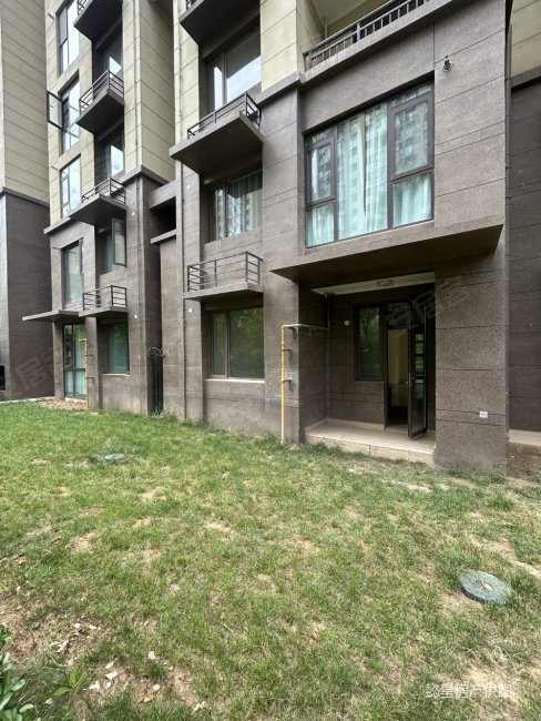 一楼带南北花园精装 两室两厅两卫南北通透通双气,碧桂园(宜阳)二手房