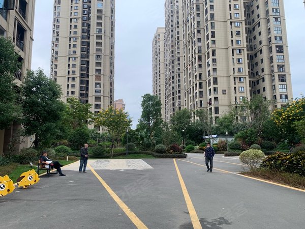 福州台江万宝融信双杭城澜园中亭街 达道地铁口 双杭城澜园  欧式装修