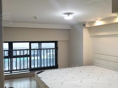 通辽科尔沁万达广场双玺国际复式公寓出租临近市医院，火车站，拎包入住定金留房！出租房源真实图片