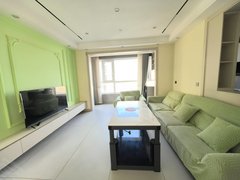 昭通昭阳南片区望海公园旁 御风云府 精装三居室 带家具家电 拎包入住出租房源真实图片