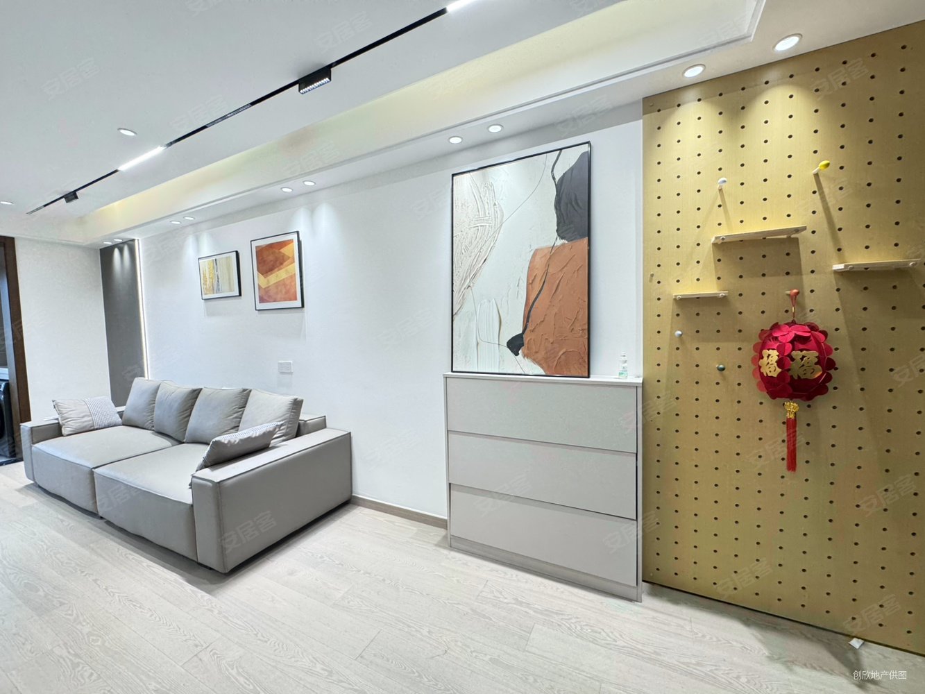 明厚源翡翠庄园精修未住带车位