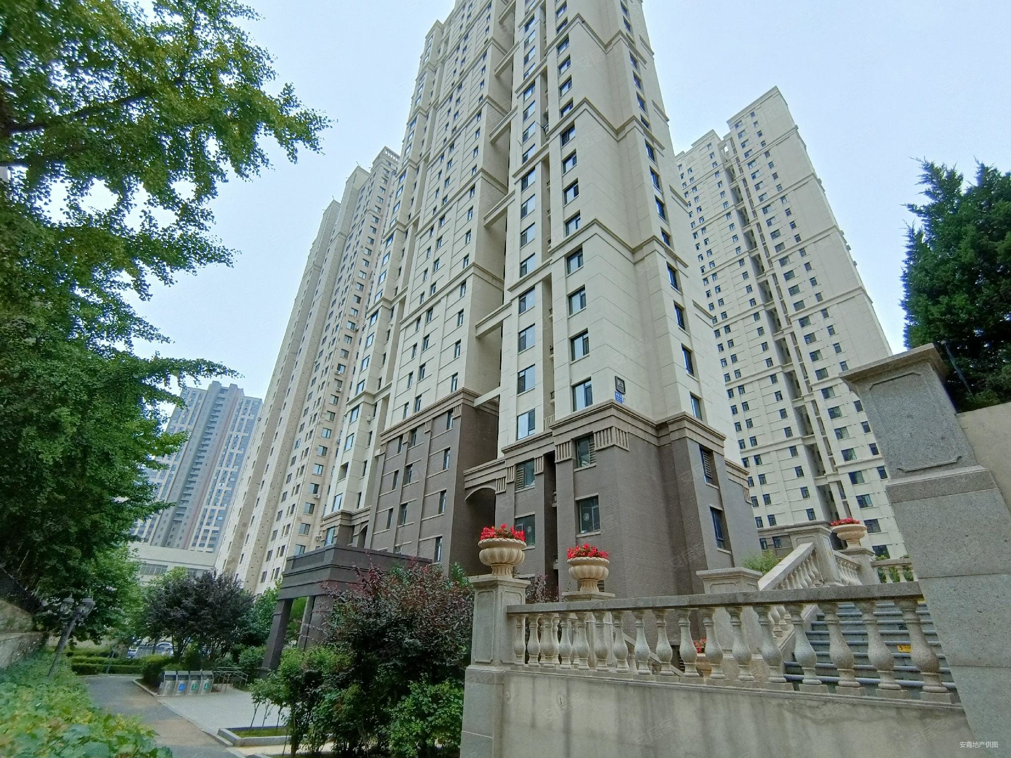 低单价高新万达南北两室全明户型精装中海紫御观邸物业好配套全