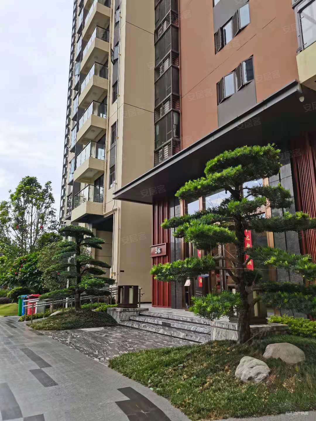 东莞房产网>东莞二手房>东城二手房>东泰二手房>海德琥珀台>