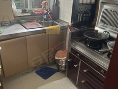 青岛市南西镇首租嘉祥路小区二室二厅高楼层精装双气家具家电齐全拎包入住出租房源真实图片