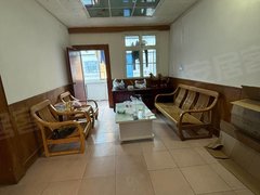 驻马店驿城大商新玛特燃料公司家属院 精装带家具家电齐全拎包即住 隔壁爱家百货出租房源真实图片