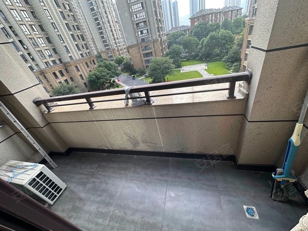 宁波慈溪慈溪市区恒泰嘉景园3室2厅1卫 原户型 家电齐全 随时看房