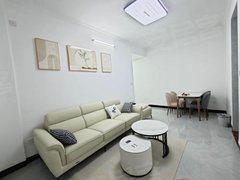 茂名茂南明湖百货急租，官渡路时尚装修，2房1厅，租980元，拎包住，好停车出租房源真实图片