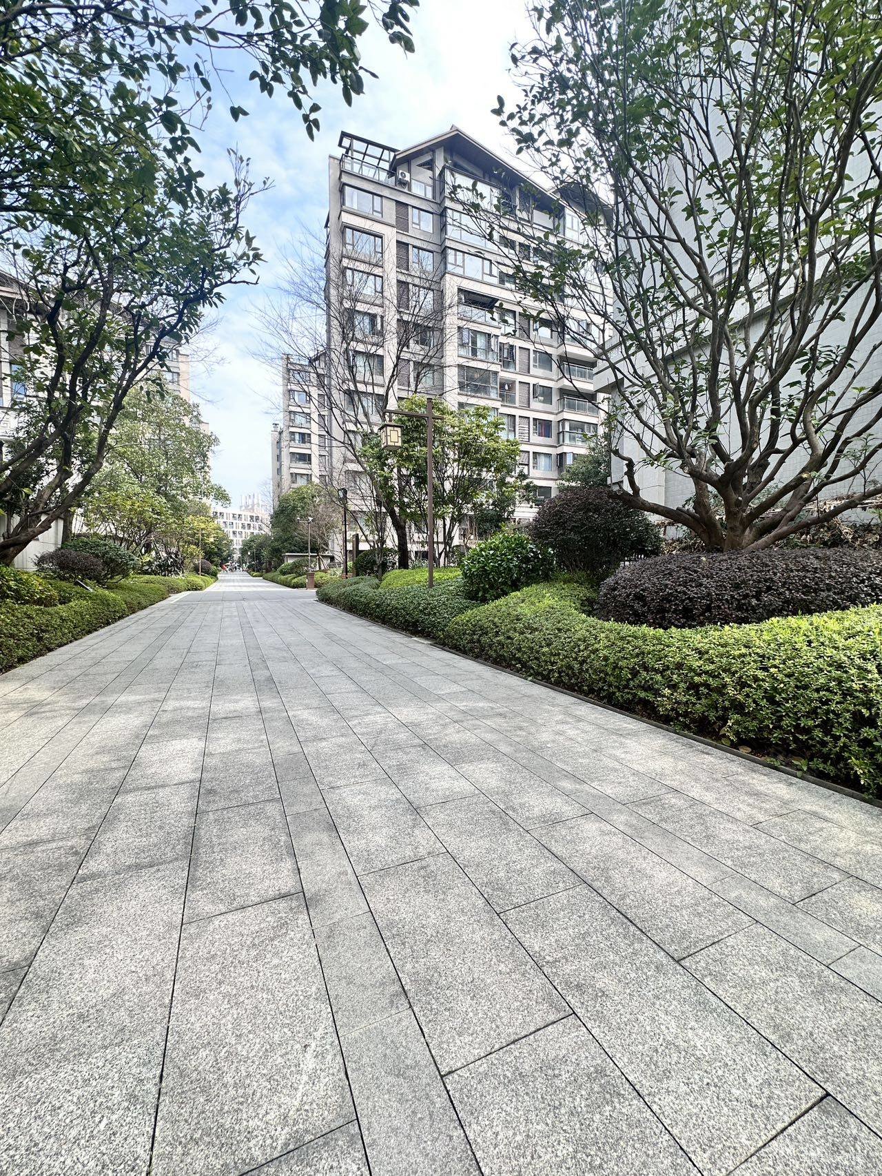 兴进漓江郡府丹桂府