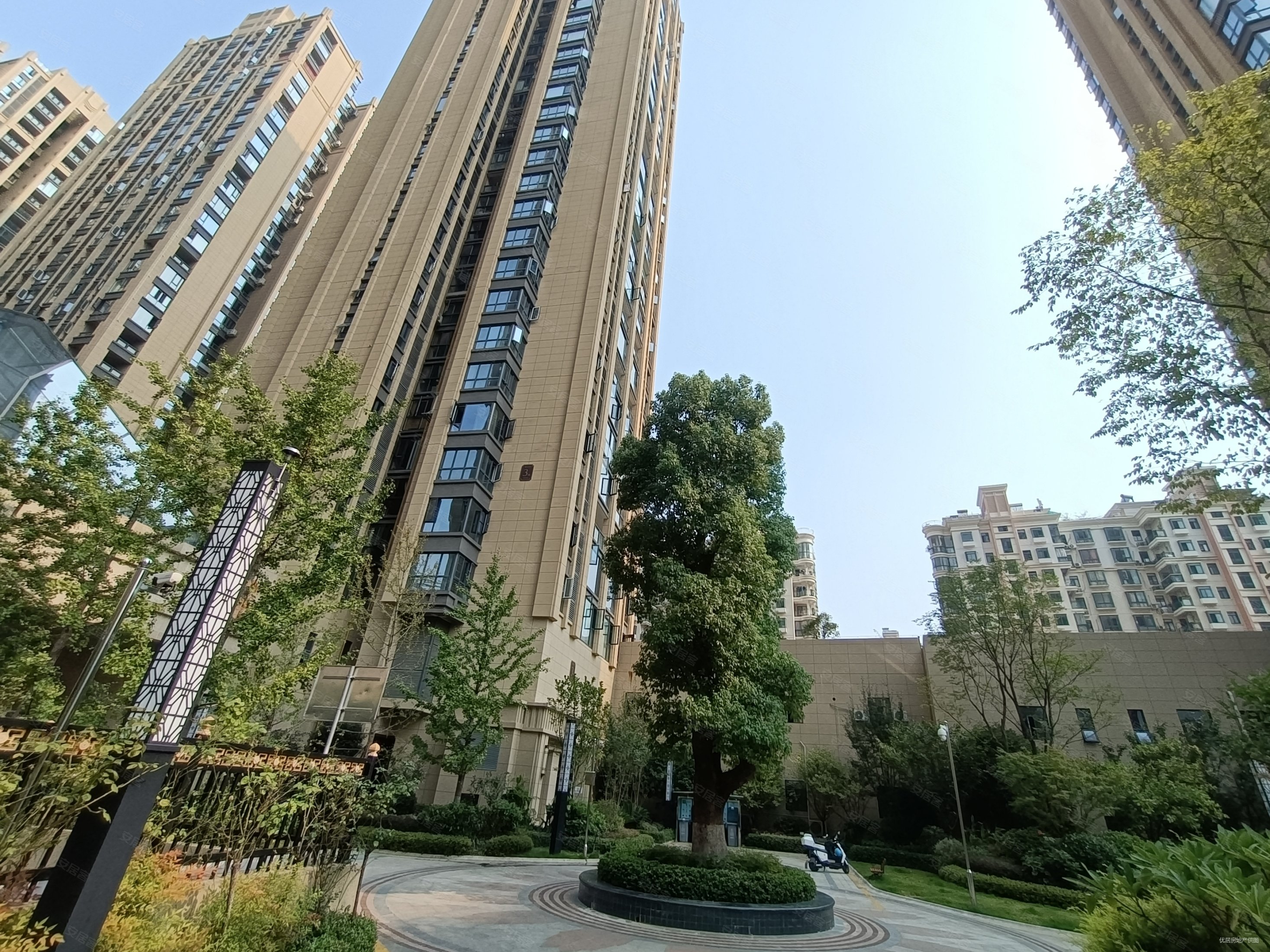 宜昌房产网>宜昌二手房>西陵二手房>cbd二手房>美岸观邸>