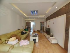 昆明呈贡大学城天水嘉园4室2卫通透户型自住精装带车位带家具家电拎包入住出租房源真实图片