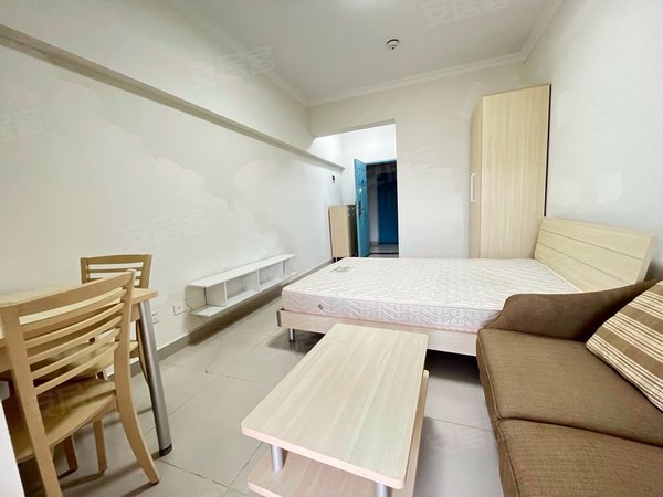 深圳龙华龙华鑫茂公寓白石龙地铁小区大单间,押一付一民水民电带阳台