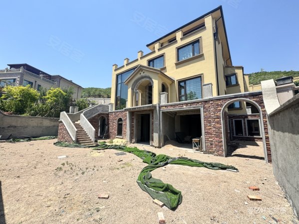 新上石湾山庄(随时看房)庄园别墅 私家花园 三面环山