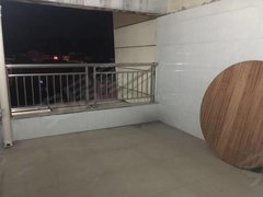 金华东阳横店楼梯房20000一年租大的阳台。出租房源真实图片