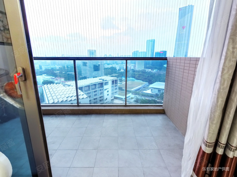 阳光粤海花园4室2厅2卫129㎡南北1195万