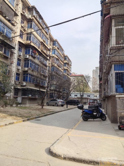 市政汉城东路小区2室2厅1卫85㎡南北107万
