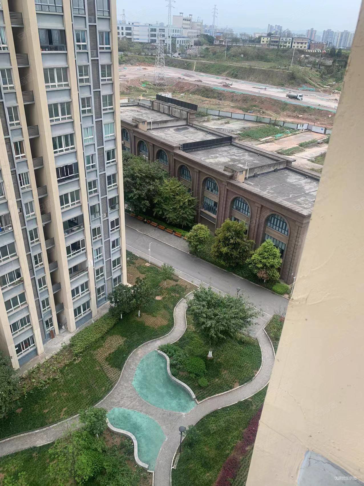 天邻山水南区3室2厅2卫103.23㎡南北78万