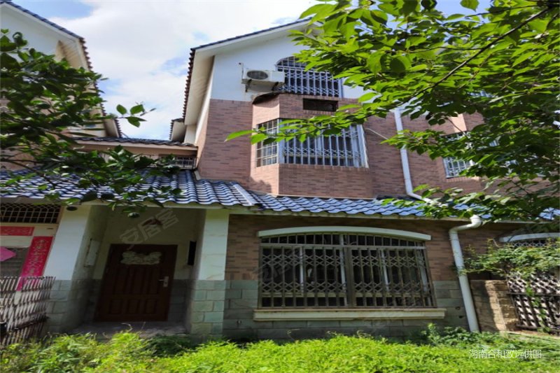 长沙房产网>长沙二手房>雨花二手房>体育新城二手房>樱之谷(别墅)>