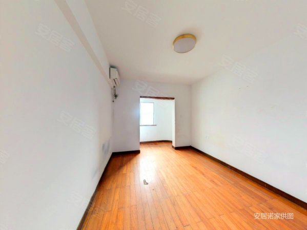 武汉大厦 东南北三面采光 家楼下就是地铁口 直派松柏中学