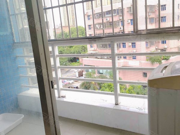 珠海香洲前山梅花豪庭前山新城田德花园梅花豪庭一房一厅带大阳台出租