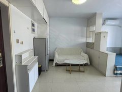 商丘永城城区锦绣家园年租九千八押一付三九百一月半年租五千,有钥匙随时看房出租房源真实图片