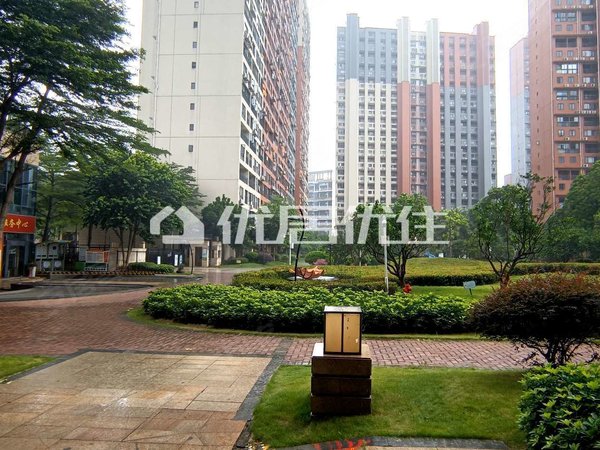 广州番禺桥南君华御府靓房新放租,电梯小区复式3房,高层可望广州塔