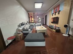 巴中巴州川剧团东方花园 109平 整租 年付 3室 普装 采光通透出租房源真实图片