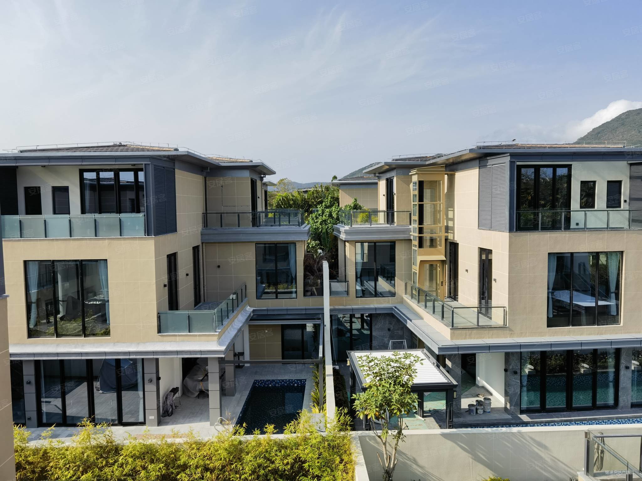 豪宅推荐 亚龙湾 泳池独栋别墅 使用400平 占地1亩,龙溪悦府二手房