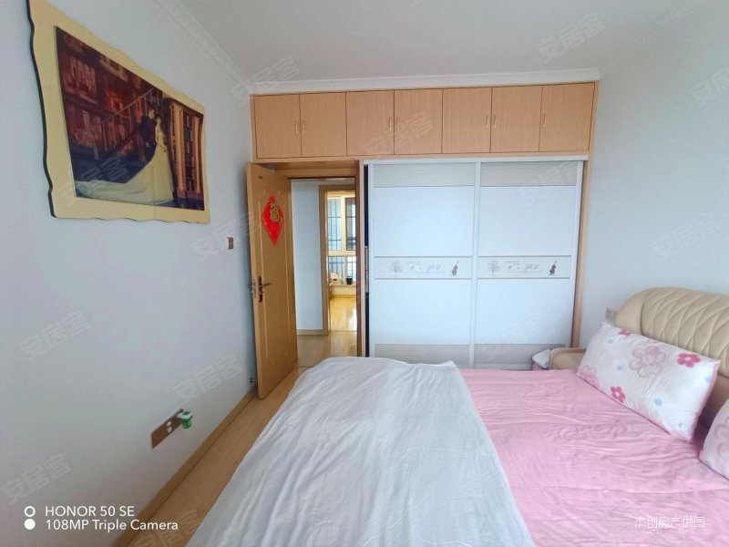 祥和公馆  在售复式带露台上下精装修有200平家电家具全送