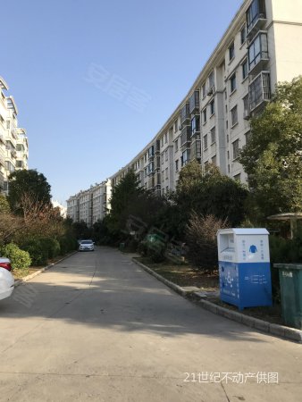 寿县 现代汉城 精装修 2室2厅 前后双阳台 前无遮挡采光