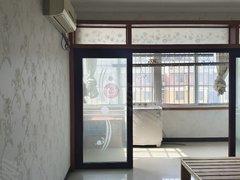 宿迁泗洪县泗洪开发区现代名城6楼三室有两个空调，电热水器，烧饭用燃气8500一年出租房源真实图片