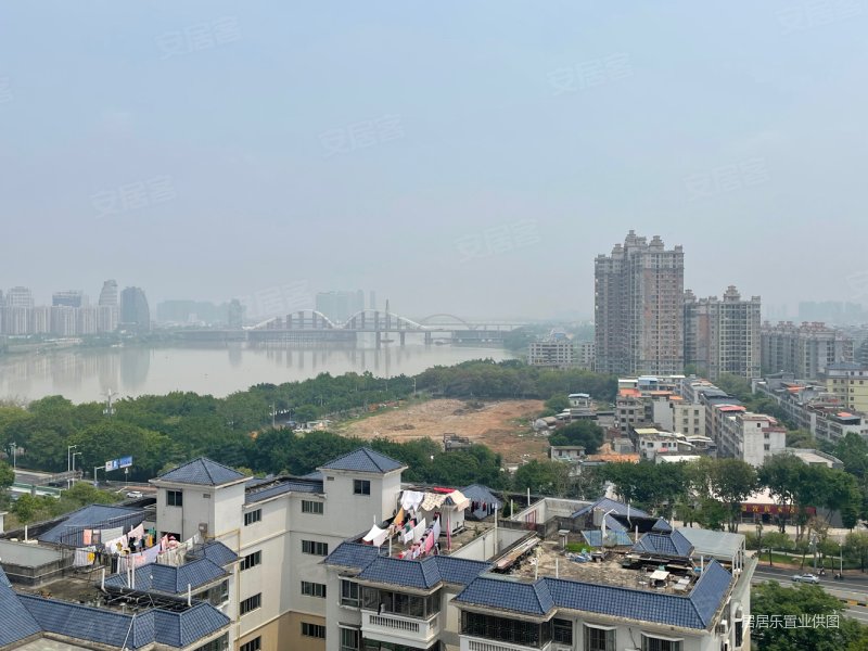 惠州房产网>惠州二手房>惠城二手房>东湖花园二手房>天鹅湾>800_600