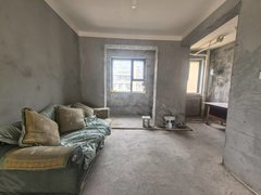 阿拉尔金银川路塔里木商贸城月租月付大两室只要700一个月，想短租的来不限民族出租房源真实图片