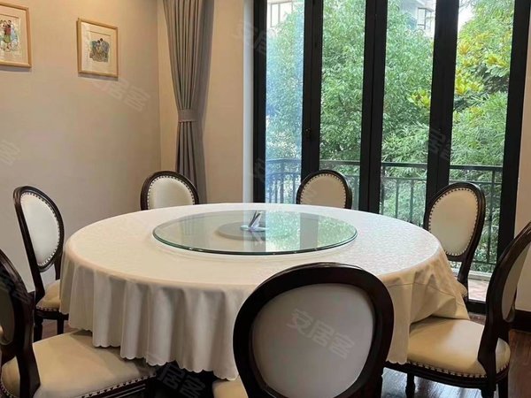 上海徐汇衡山路南昌路585弄小区iapm环贸陕西南路地铁站,南昌路襄阳南