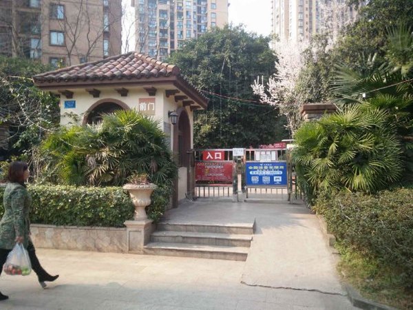 重庆永川兴龙湖昌龙阳光尚城可短租 可月付 近华茂 兴龙湖 阳光尚城一