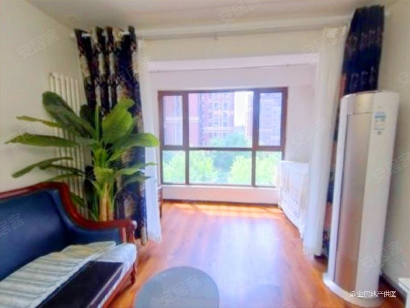 金隅满堂精装通透三室 近地铁 配套成熟 随时看房 诚售