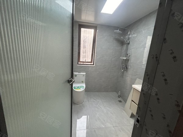 商丘睢阳万达广场雍景台雍景台精装大四室,全新家具家电出租随时看房出租房源真实图片