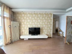 十堰茅箭茅箭周边江苏路阳光花园  郧阳中学旁 电梯精装修三室 交通出行便利出租房源真实图片