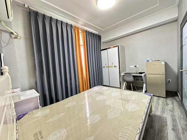 金华东阳东阳市中心东义路251号楼东义路 银泰 浙中商业广场 中天国际学校 停车方便 领包入住出租房源真实图片