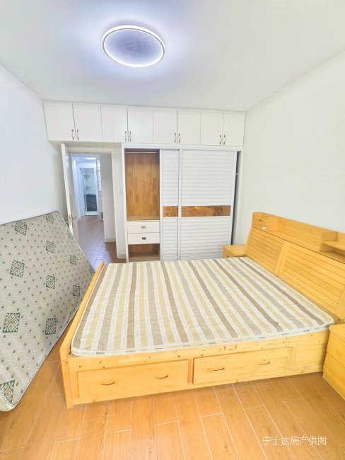 凤翔花园(四期) 精装好房 交通便捷 南北通透 大两居