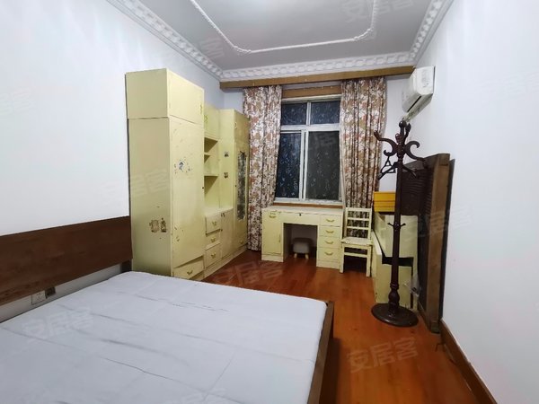 建设大道商业广场机场宝丰二路肺科医院两房两厅家电齐全