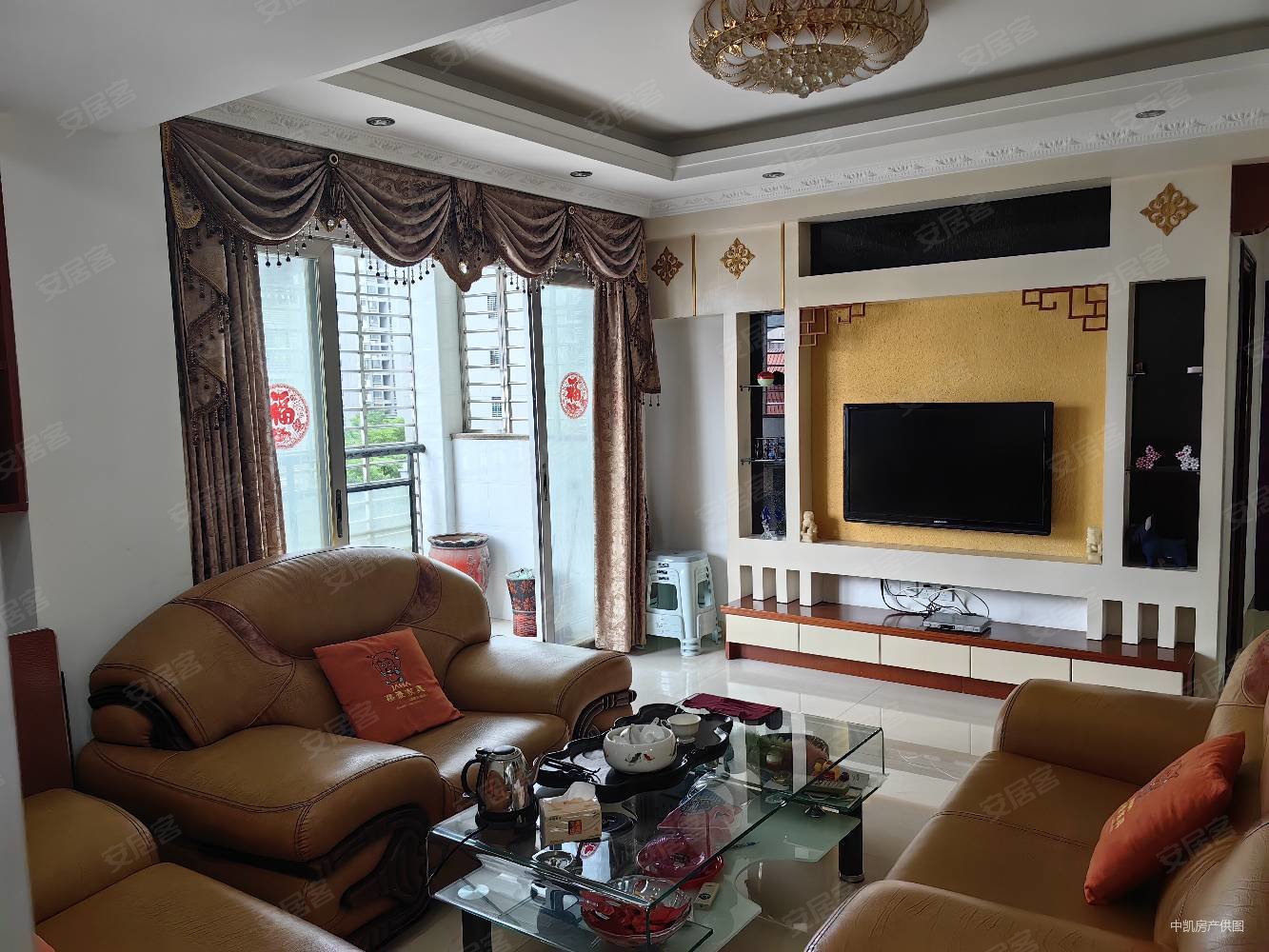 君悦华庭,朝南楼层好,证满,繁华地段,随时看房