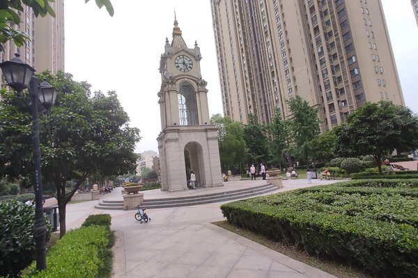 不足,万锦江城怎么样,万锦江城周边房产中介经纪人评价-武汉安居客