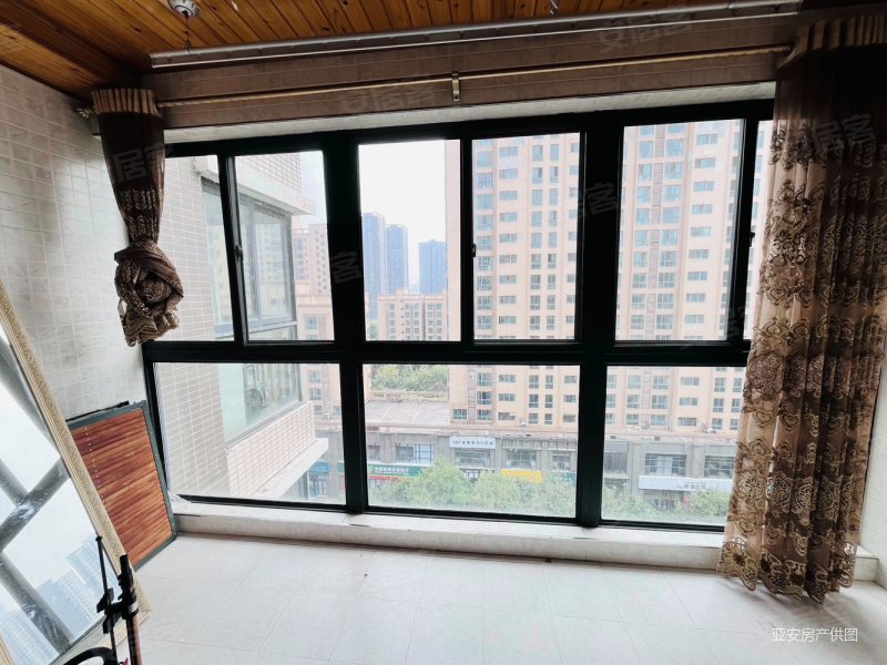 高新 融侨馨苑西区 西工大  空置 精装两室满二可按揭随时看